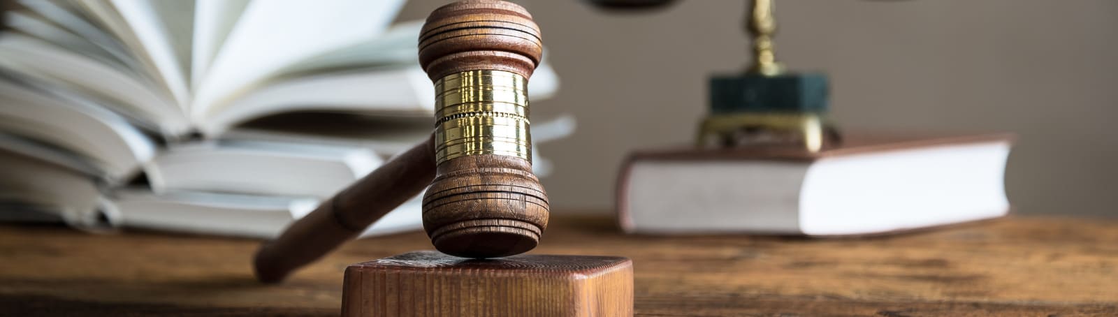 Mastering the Art of Generalist Law: Strategies and Insights from Pimlegal's Expert Team